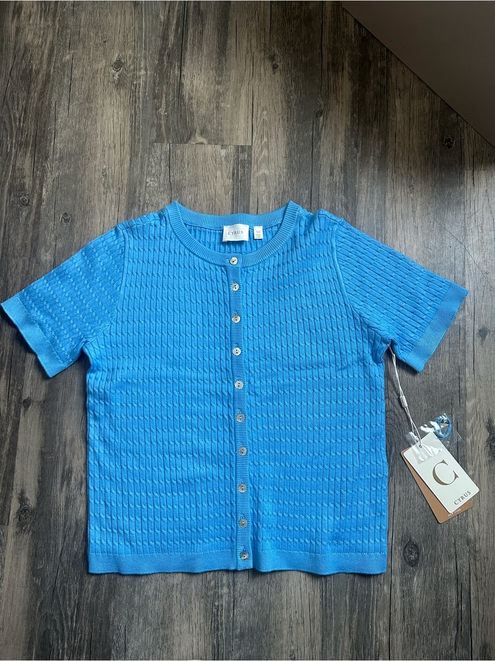 Cyrus Vibrant Blue Short-Sleeve Button Cable Knit Cardigan | XS